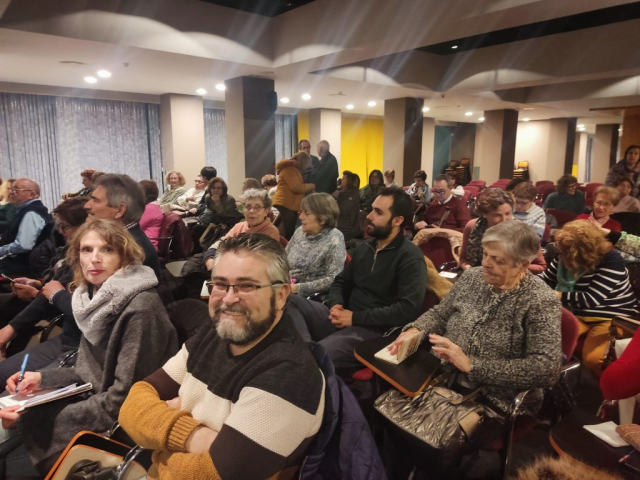 4d3f244d-aa61-4d57-af1b-564ce94fd2e4